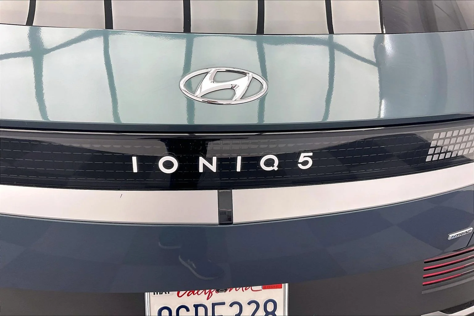 Used 2023 Digital Teal Hyundai SE image 32