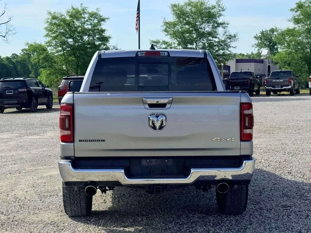Used 2019 Silver Ram Big Horn/Lone Star image 9