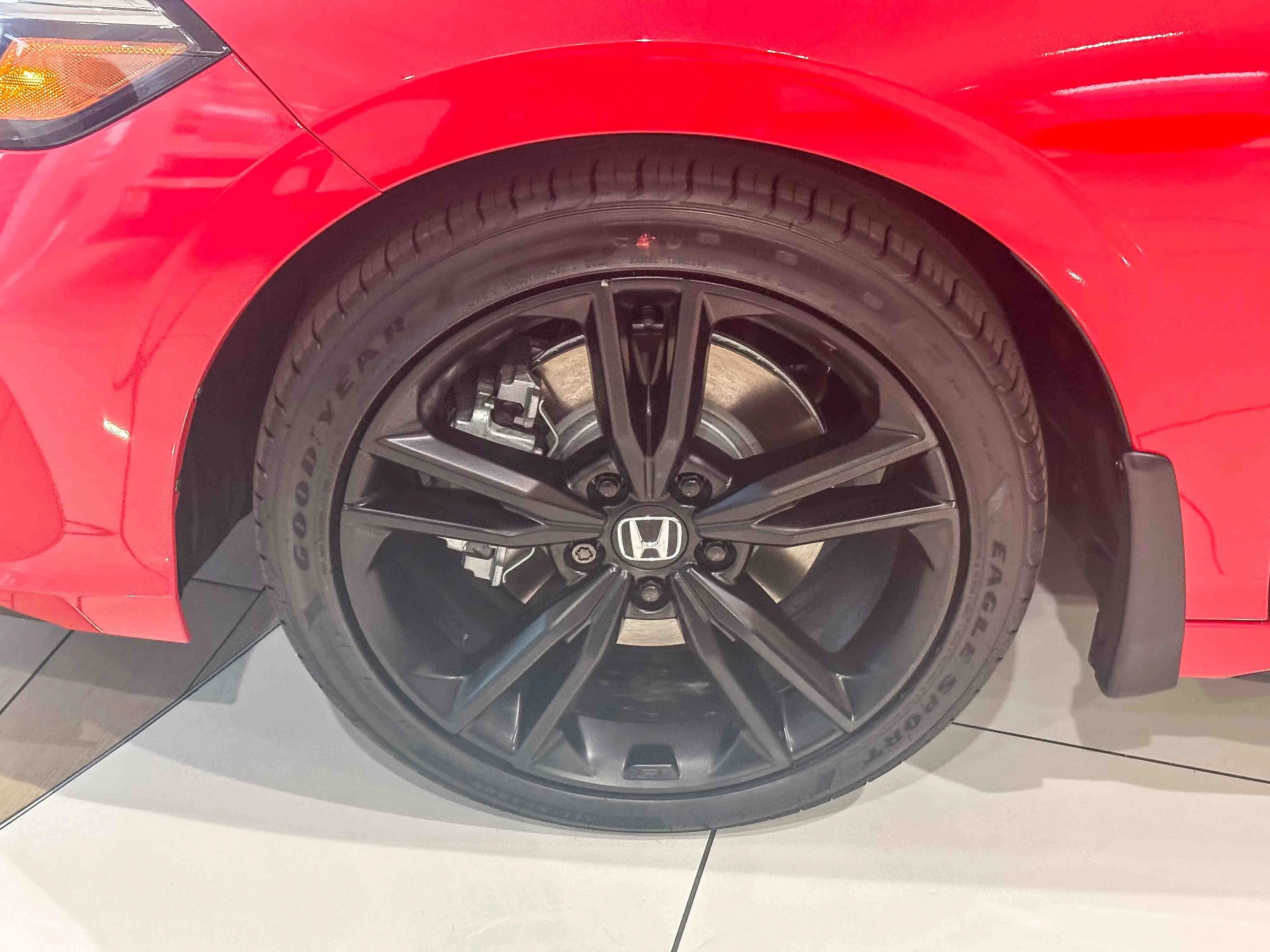 New 2026 Rallye Red Honda  image 10