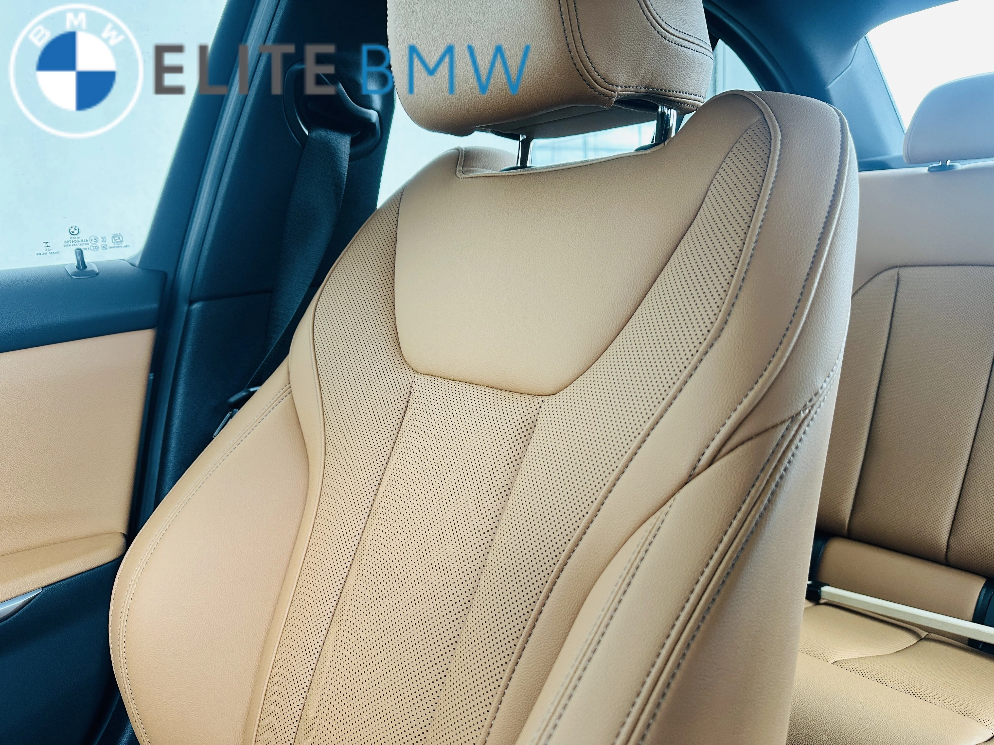 Used 2026 Alpine White BMW 330i xDrive image 6