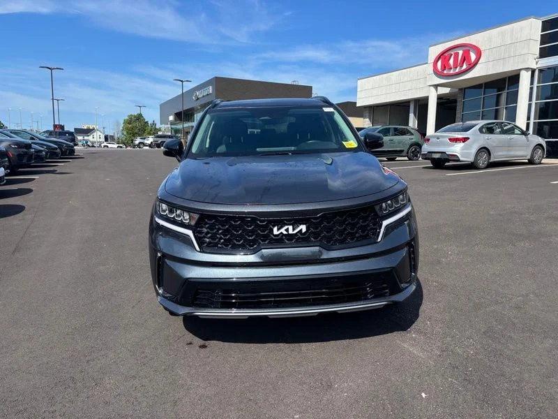 Used 2023 Gray Kia S image 2