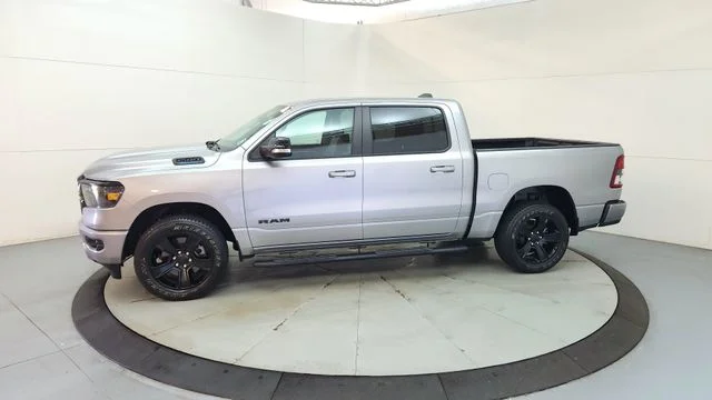 Used 2022 Silver Ram Big Horn/Lone Star image 5