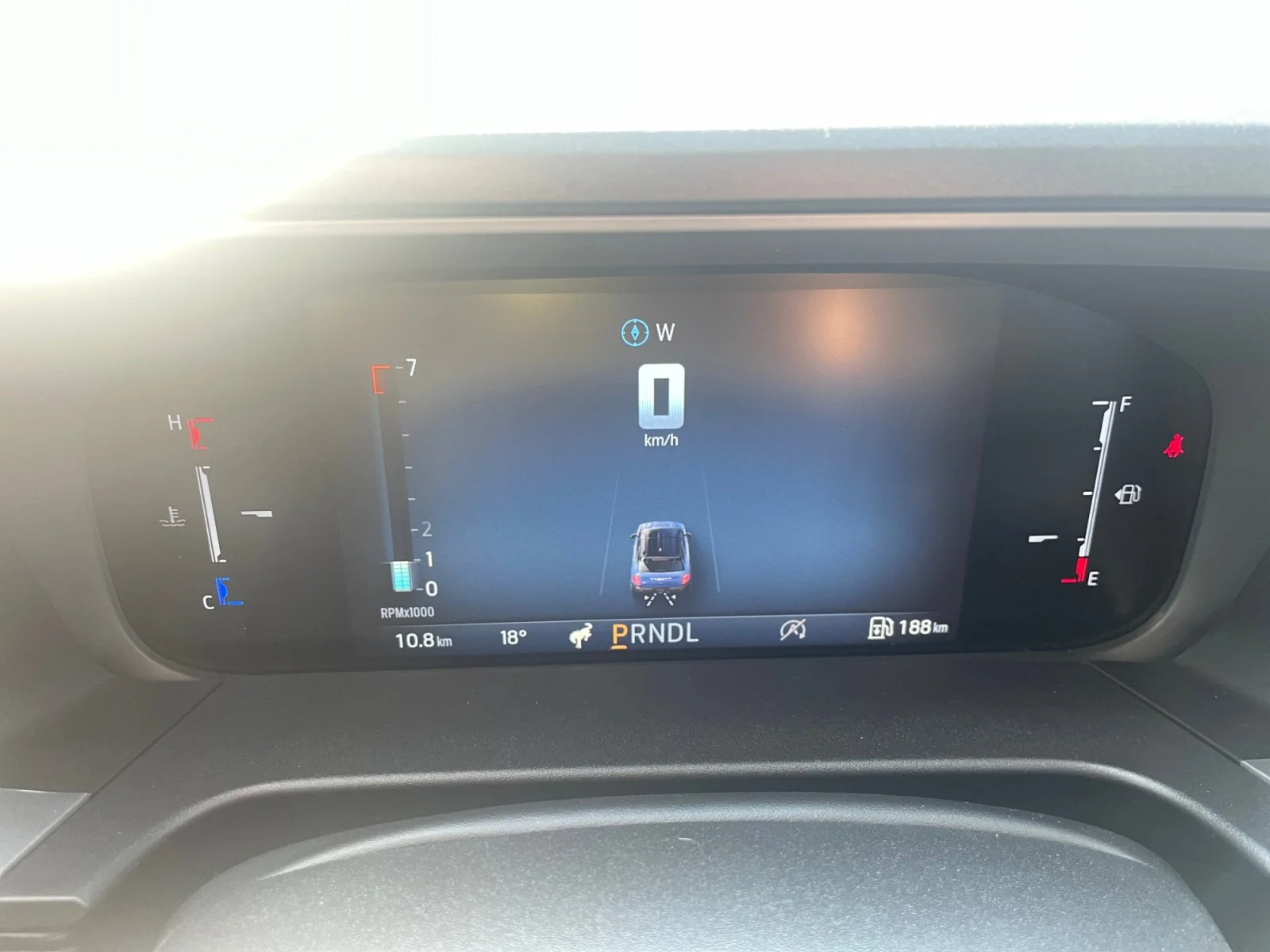New 2026 Azure Grey Metallic Tri-Coat Ford Outer Banks image 19