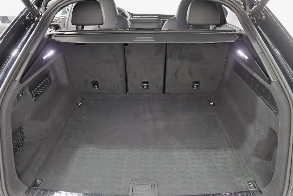 Used 2026 Black Audi 4.0T image 42