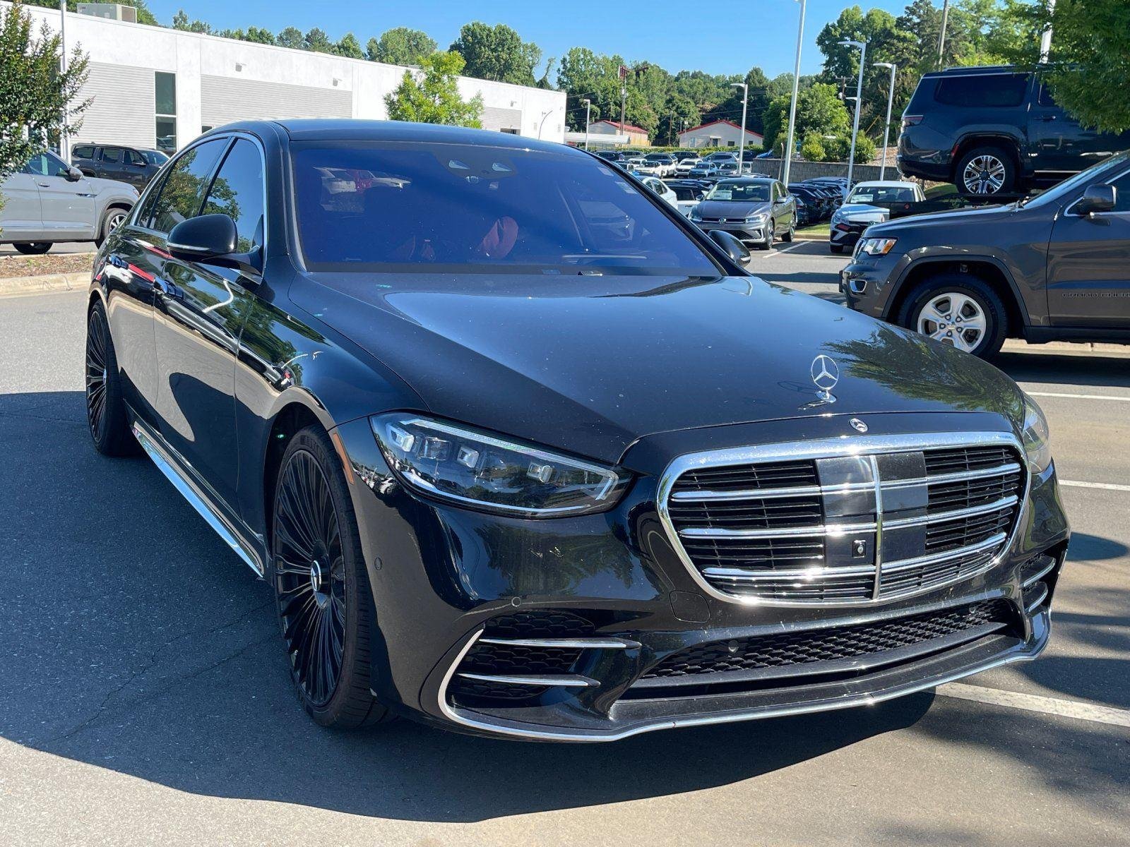 Used 2022 Obsidian Black Metallic Mercedes-Benz S 580 image 7