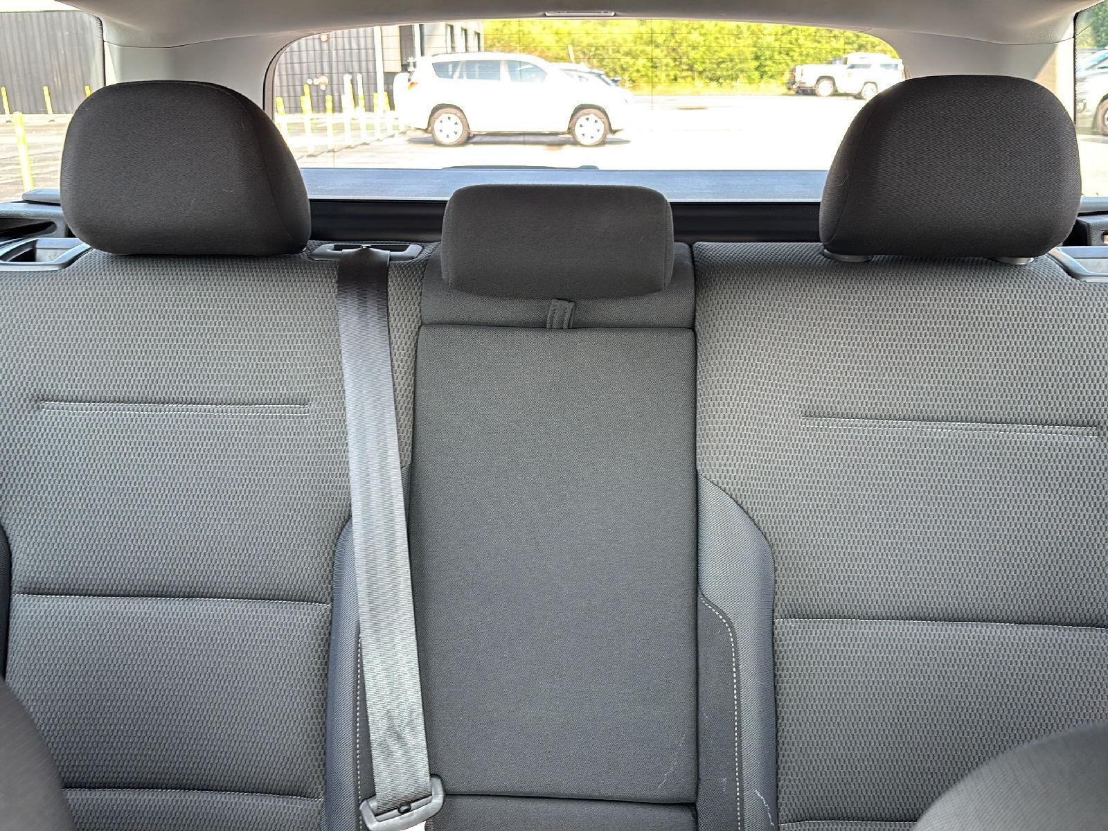 Used 2017 Night Blue Metallic Volkswagen S image 18