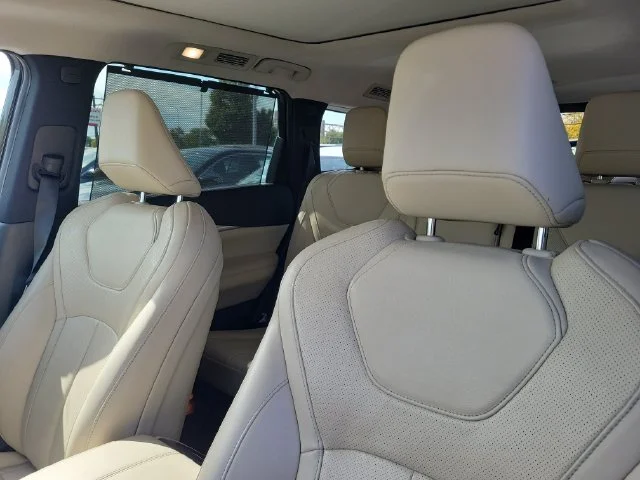 Used 2024 Black INFINITI Sensory image 20