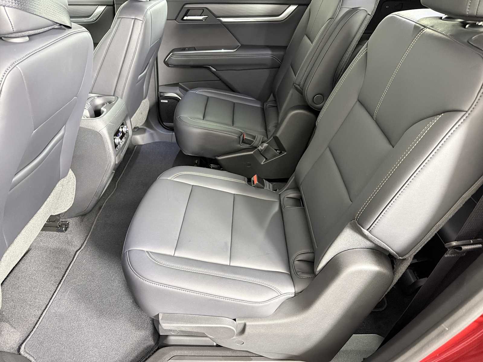 2026 GMC Acadia Elevation - Photo 20