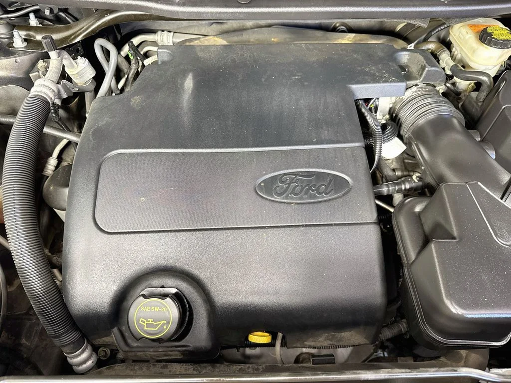 Used 2016 Brown Ford XLT image 40