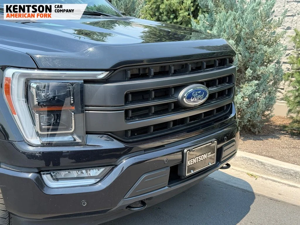 Used 2023 Black Ford Lariat image 11