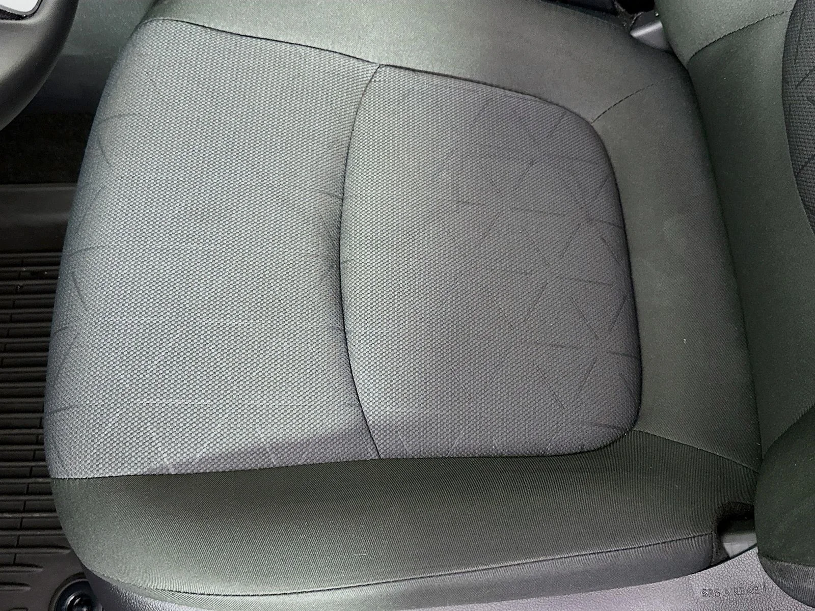 Used 2025 Midnight Black Metallic Toyota XLE image 19