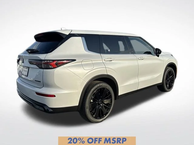 New 2026 White Mitsubishi LE image 8