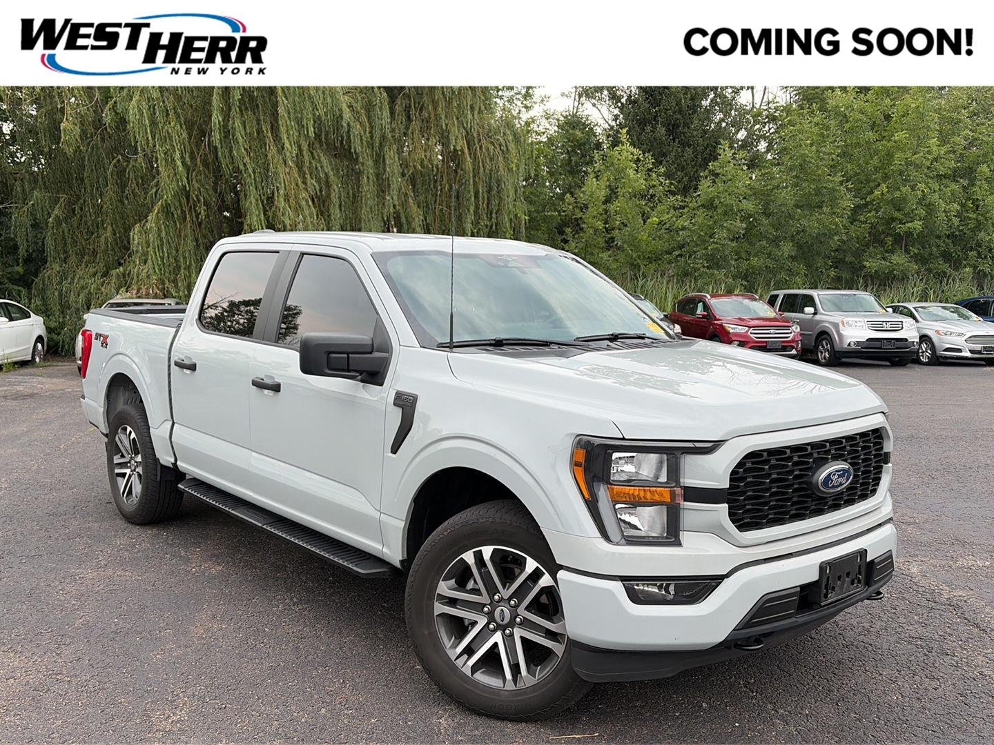 Used 2023 Avalanche Gray Ford XL image 1