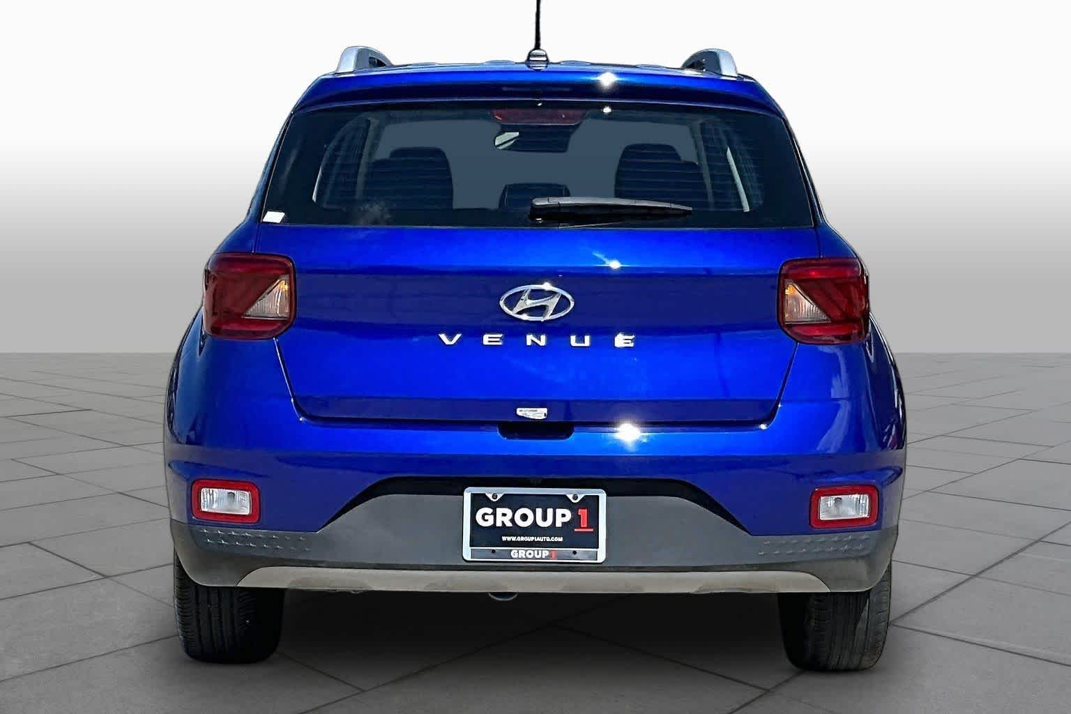 Pre-Owned 2024 Hyundai Venue Limited