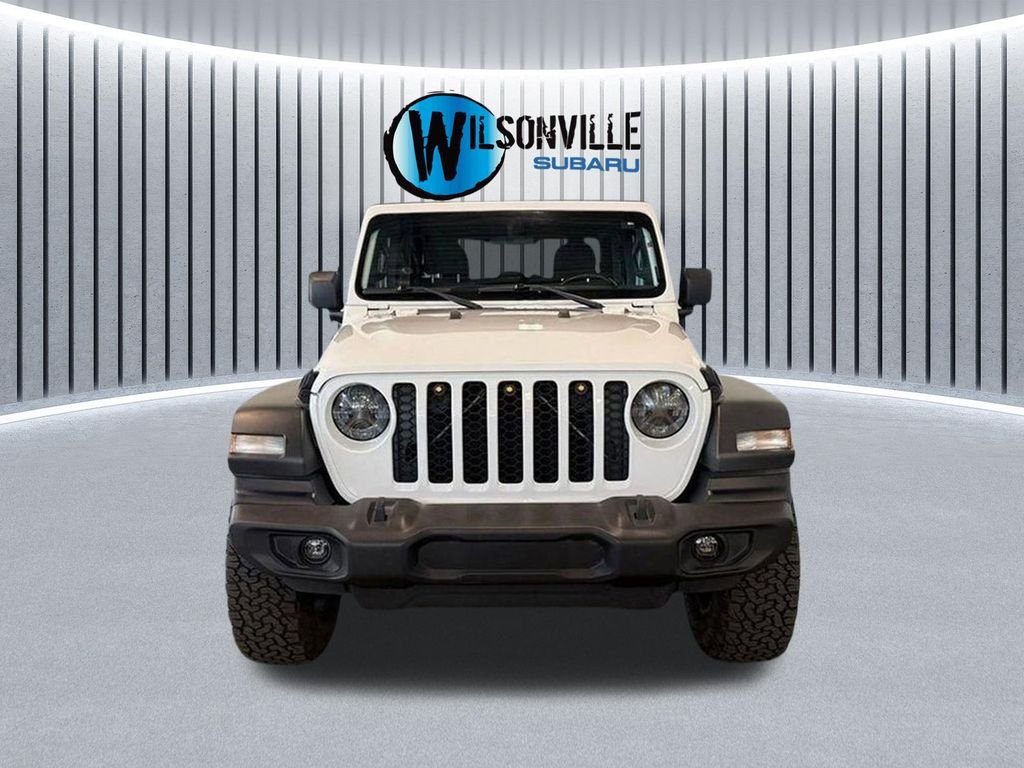 Used 2020 White Jeep Sport image 4