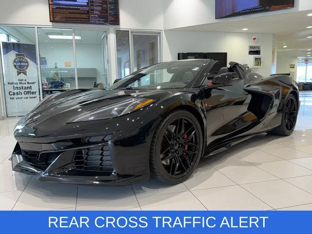 Used 2025 Black Chevrolet Z06 image 3