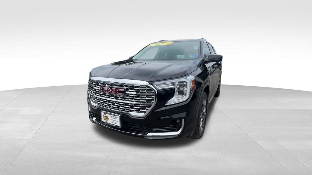 Used 2024 Black GMC Denali image 27