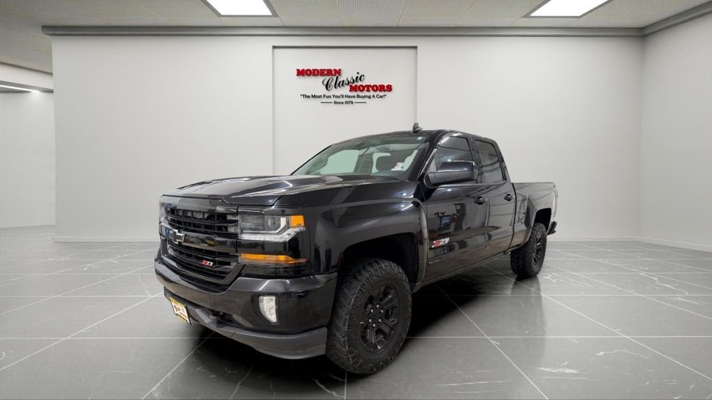 Used 2016 Black Chevrolet LT image 3
