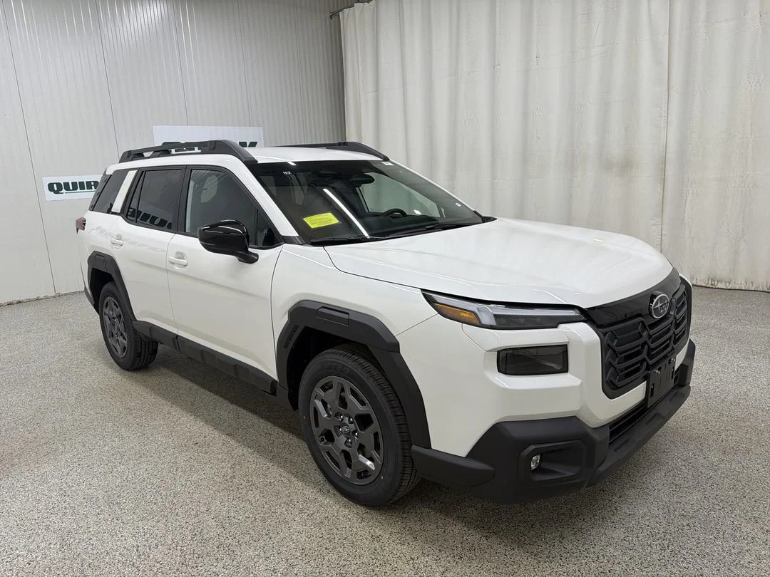 2026 Subaru Outback Premium's photo