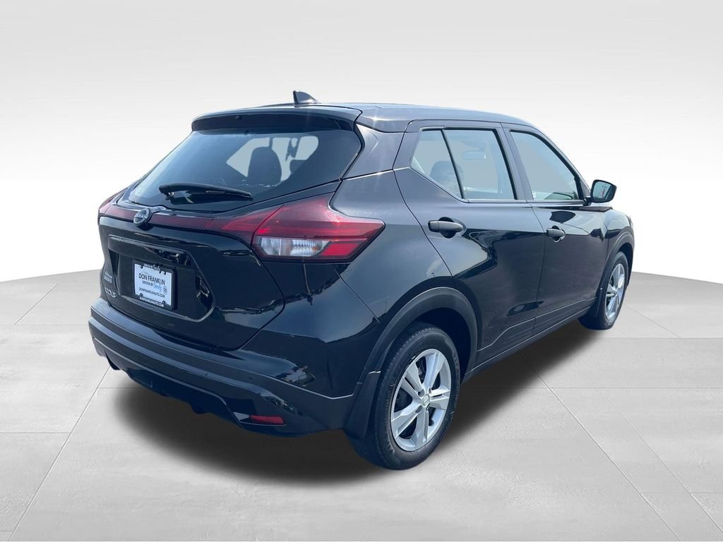 Used 2024 Black Nissan S image 5