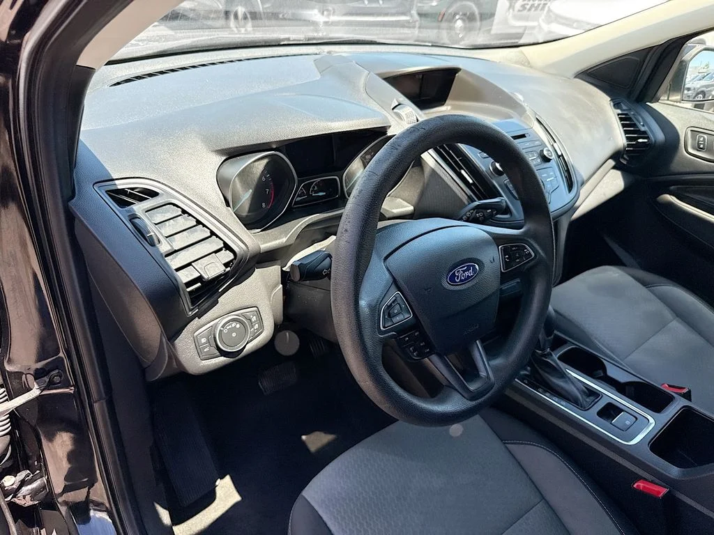 Used 2018 Black Ford SE image 10