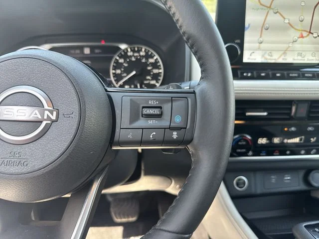Used 2023 Black Nissan SL image 18