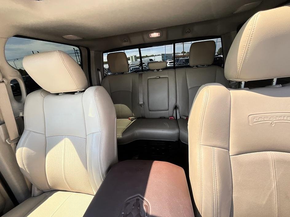 Used 2018 Gray Ram Laramie image 36