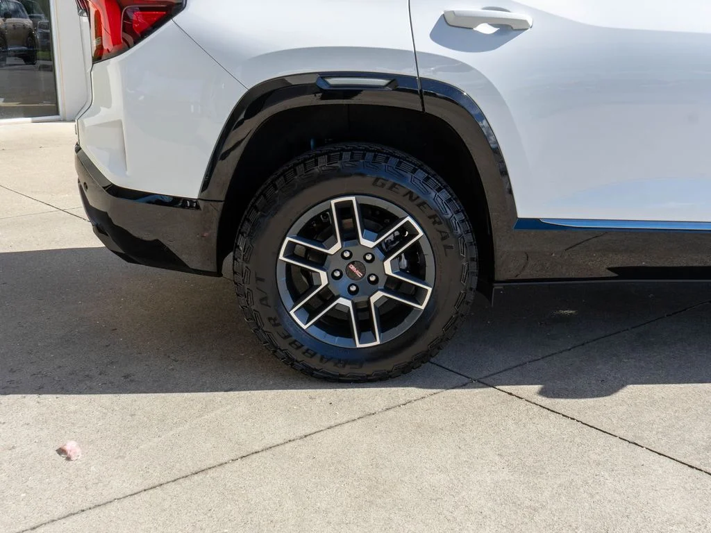 2026 GMC Terrain AT4 - Photo 34