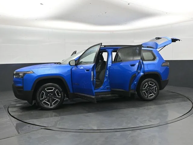 New 2026 Hydro Blue Pearl-Coat Exterior Paint Jeep Laredo image 51