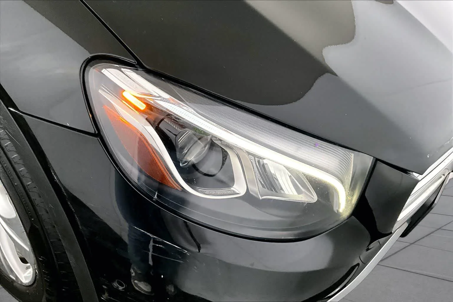 Used 2018 Black Mercedes-Benz GLC 300 image 27