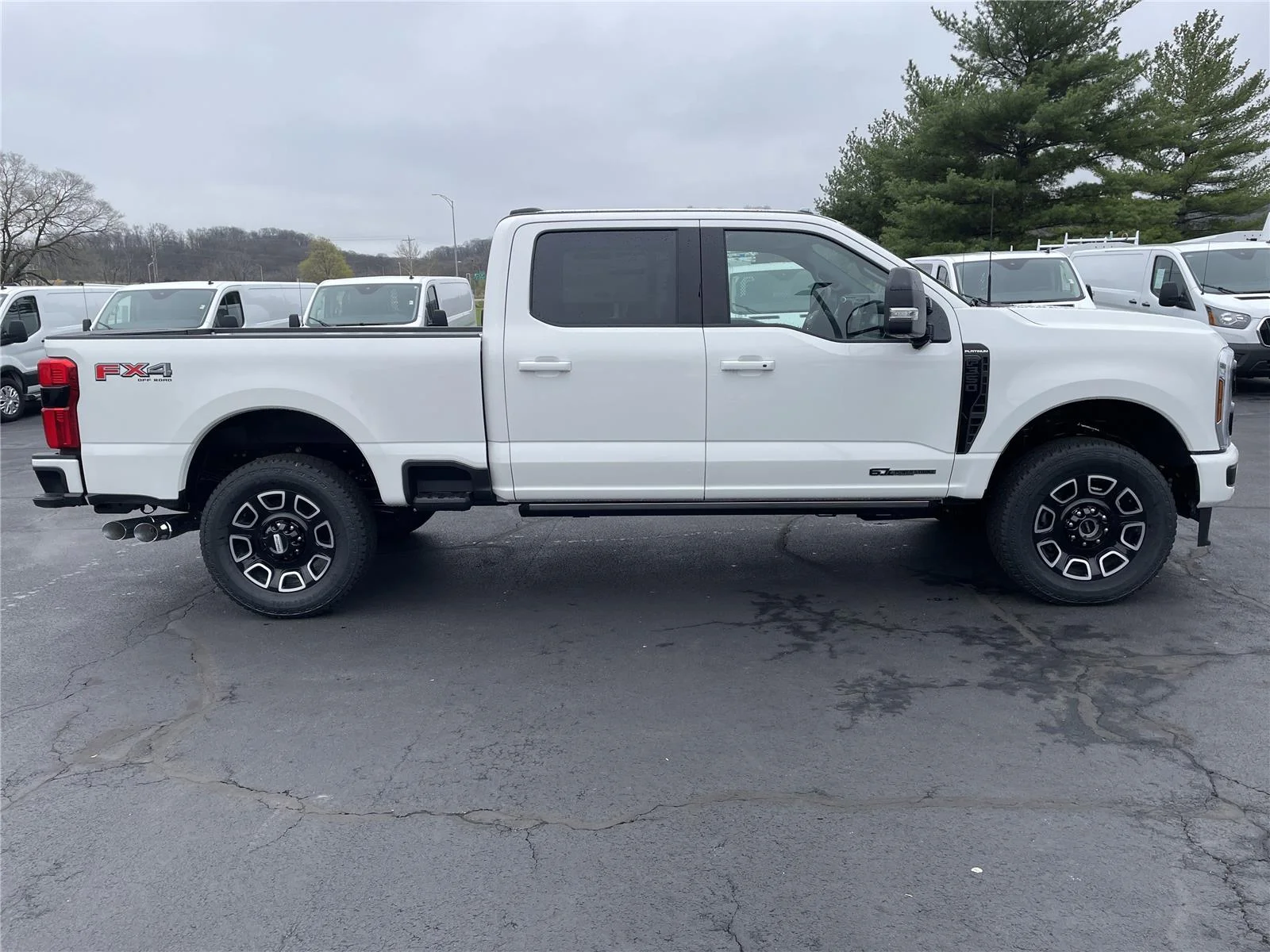 New 2026 Star White Metallic Tri-Coat Ford Platinum image 12