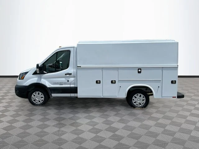 New 2025 Oxford White Ford Base image 3