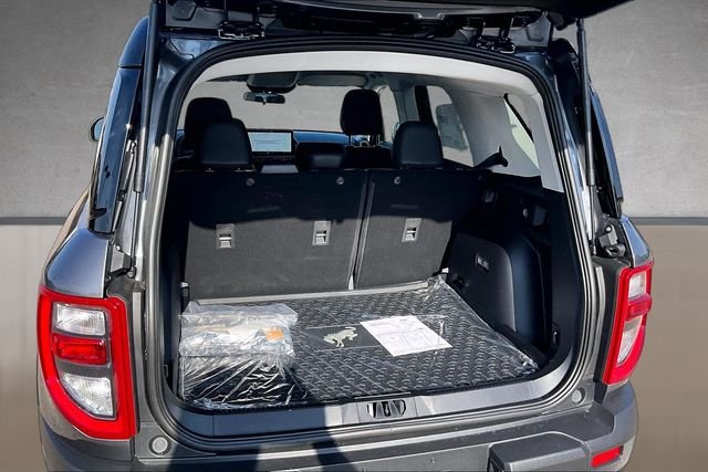 New 2026 Carbonized Gray Metallic Ford Big Bend image 13