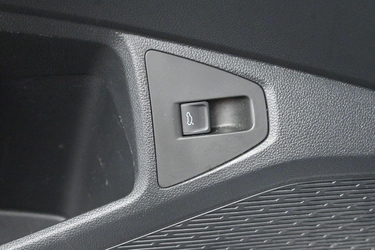 Used 2024 Pure Gray Volkswagen Autobahn image 13