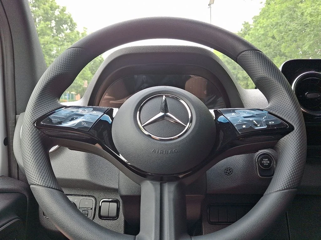 2025 Mercedes-Benz Sprinter Cargo Van Base - Photo 11