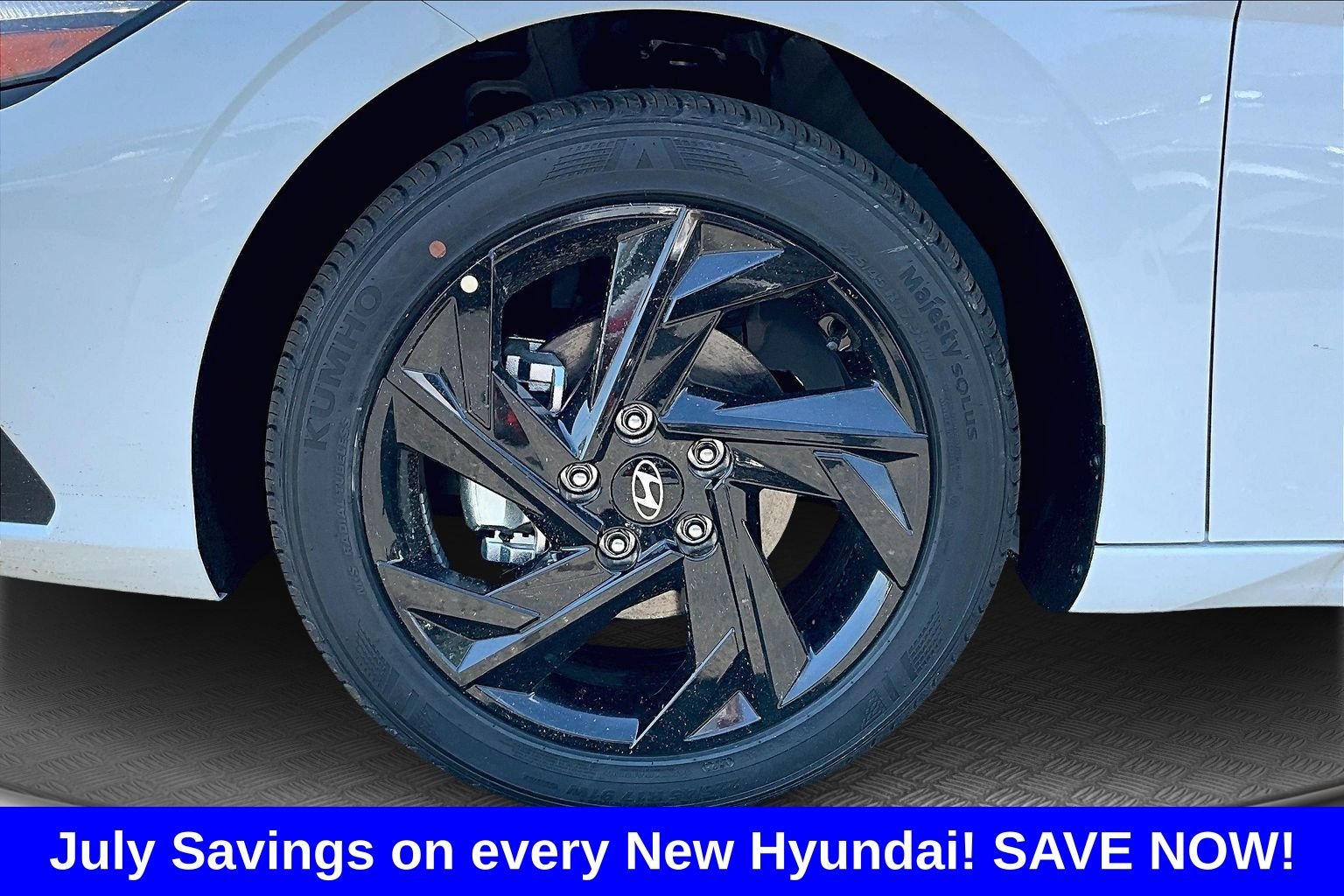 New 2026 White Hyundai SEL Sport image 15