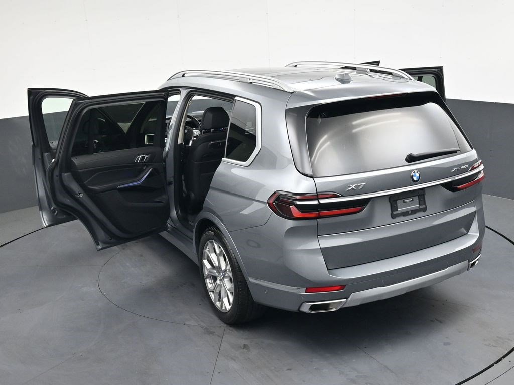 2023 BMW X7 40i - Photo 38