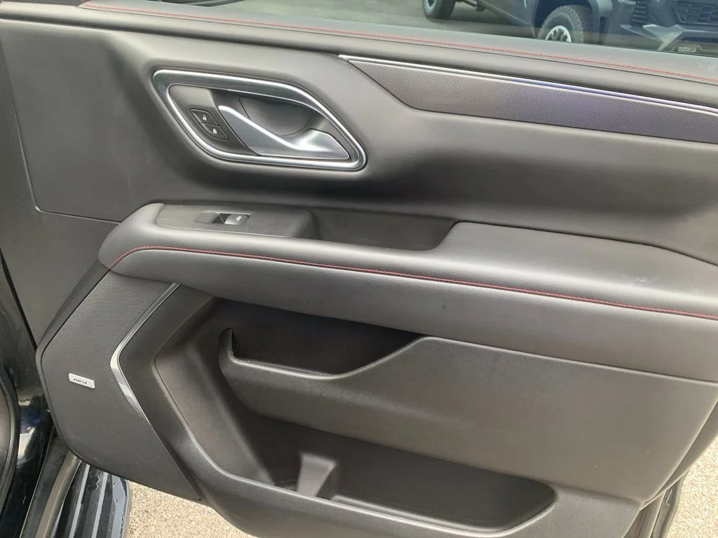 Used 2022 Black Chevrolet RST image 19