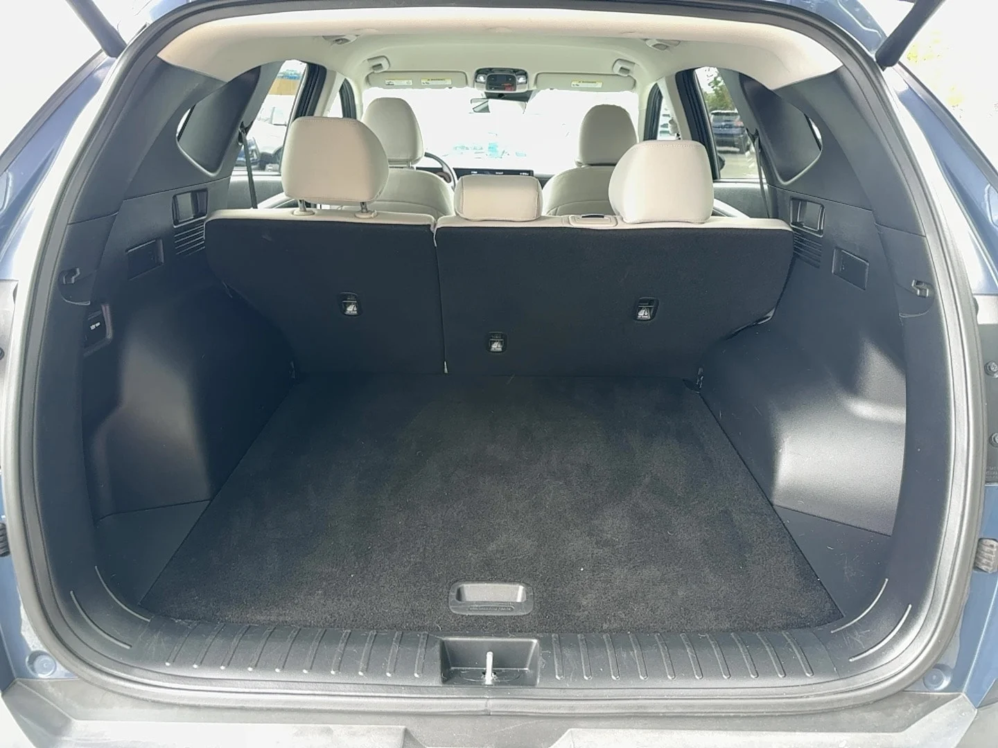 Used 2025 Atlantis Blue Hyundai SEL image 24