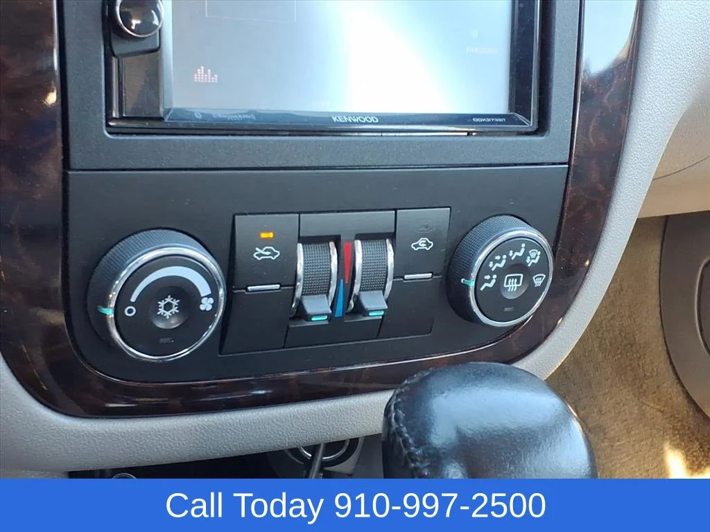 Used 2012 SUMMIT WHITE Chevrolet LT Fleet image 23
