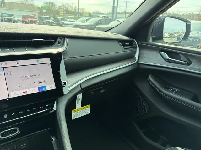 New 2026 White Jeep Altitude image 23