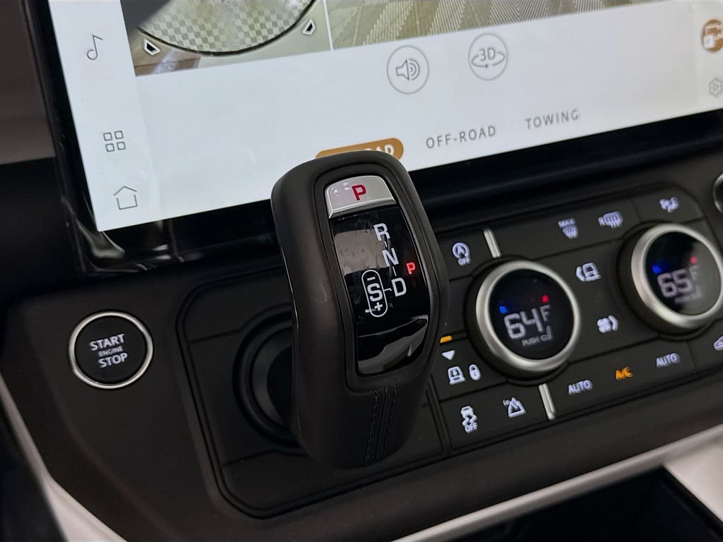 New 2026 Fuji White Land Rover S image 18