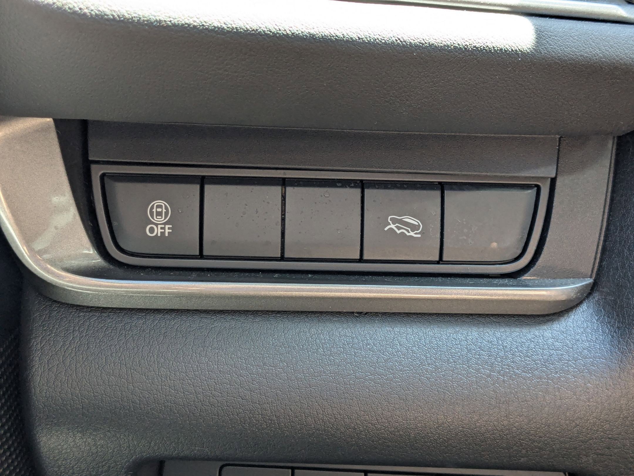 Certified Used 2021 Machine Gray Metallic Mazda Select image 17