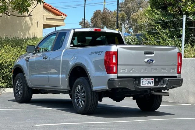 Used 2020 Silver Ford XLT image 3
