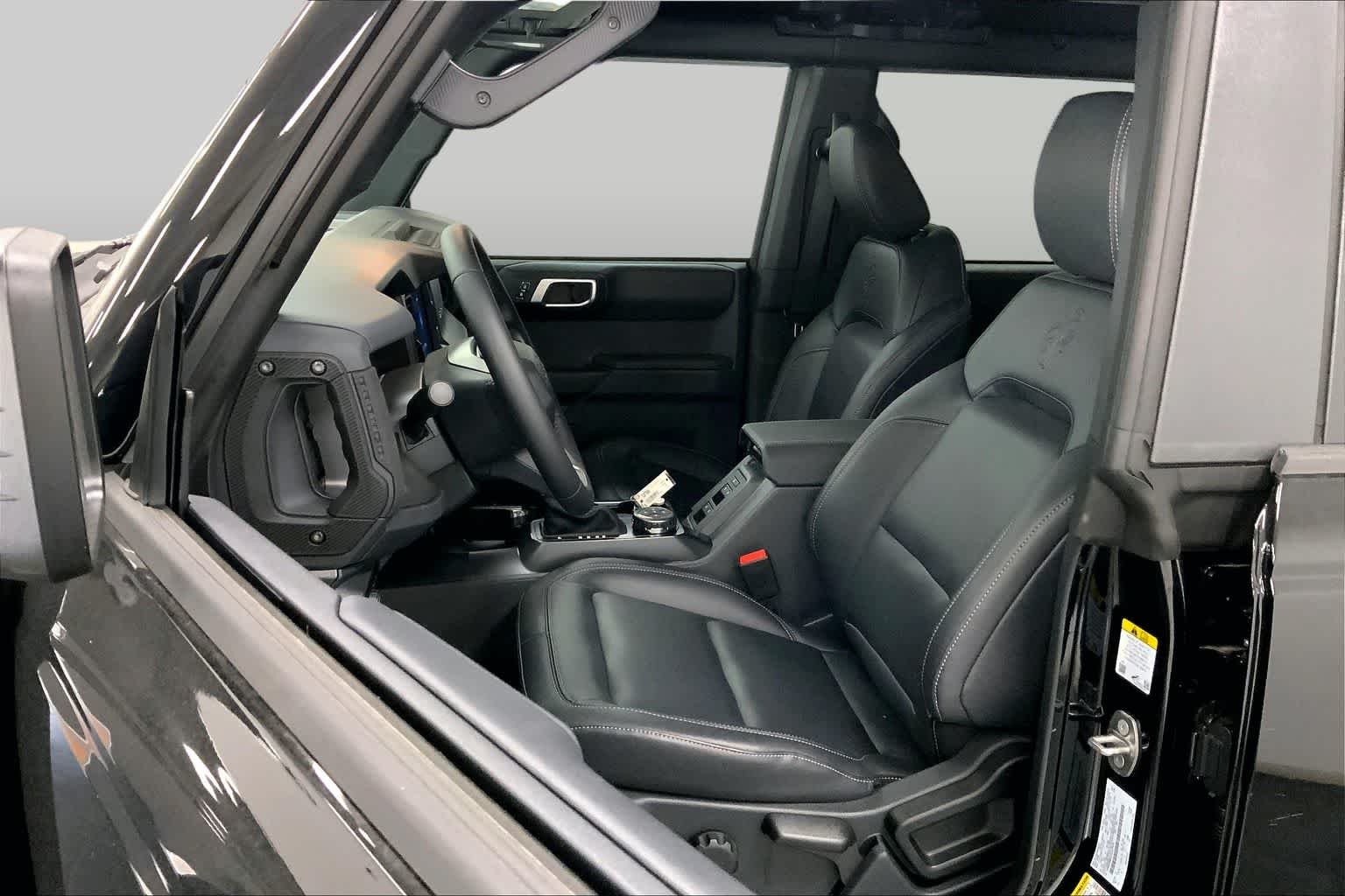 New 2026 Shadow Black Ford Badlands® image 8