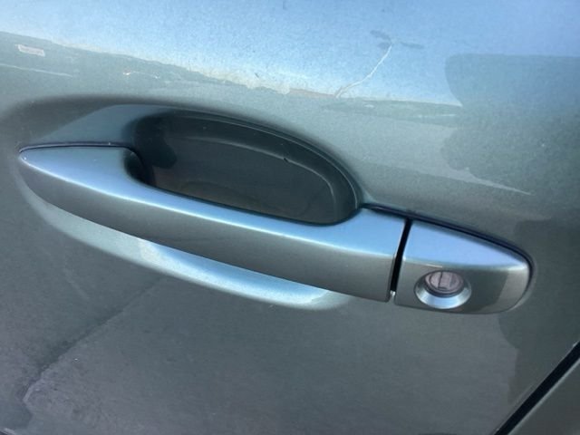 Used 2018 Jasmine Green Metallic Subaru 2.5i Premium image 13