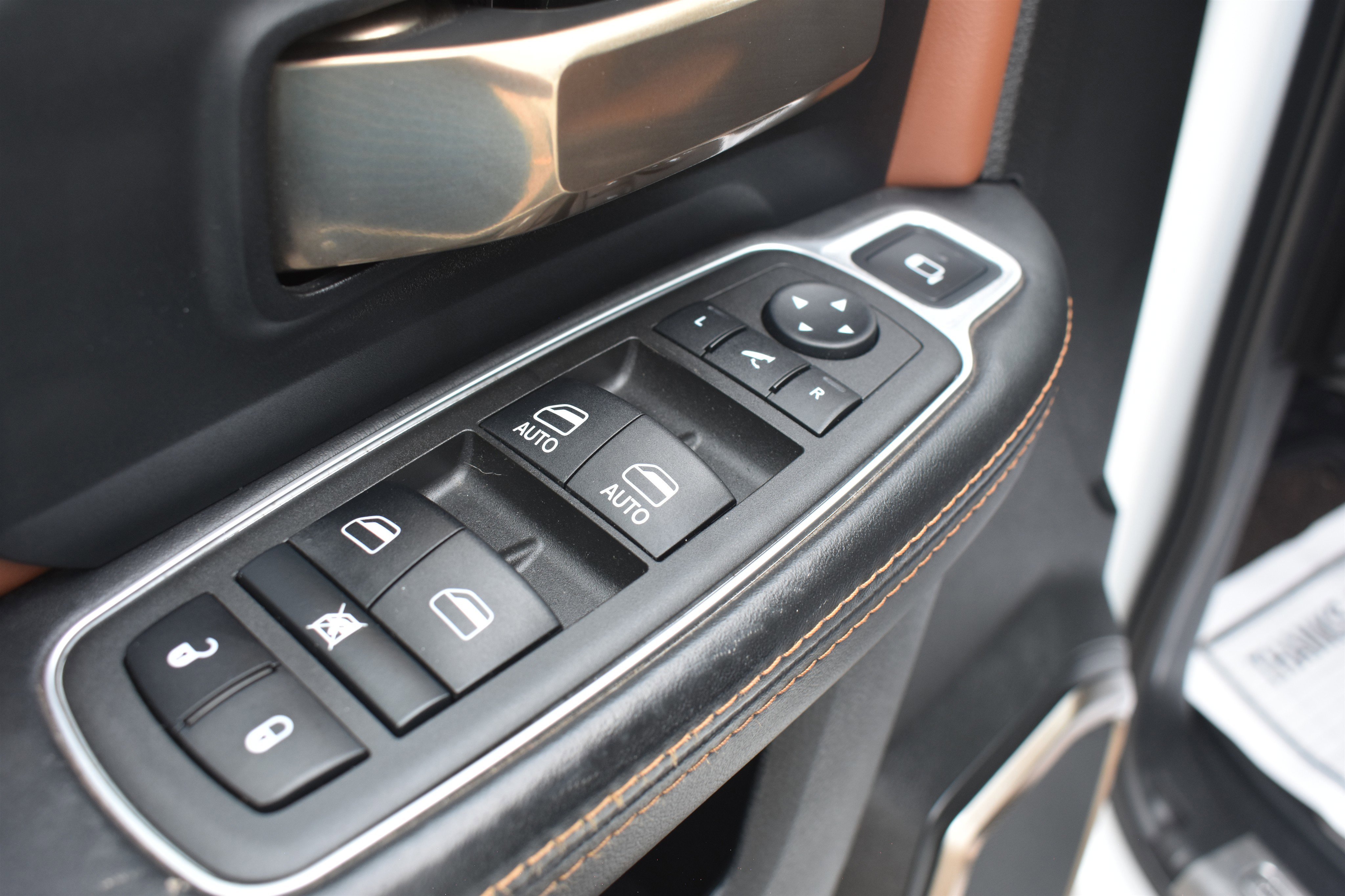 2022 RAM Ram 3500 Pickup Longhorn - Photo 18