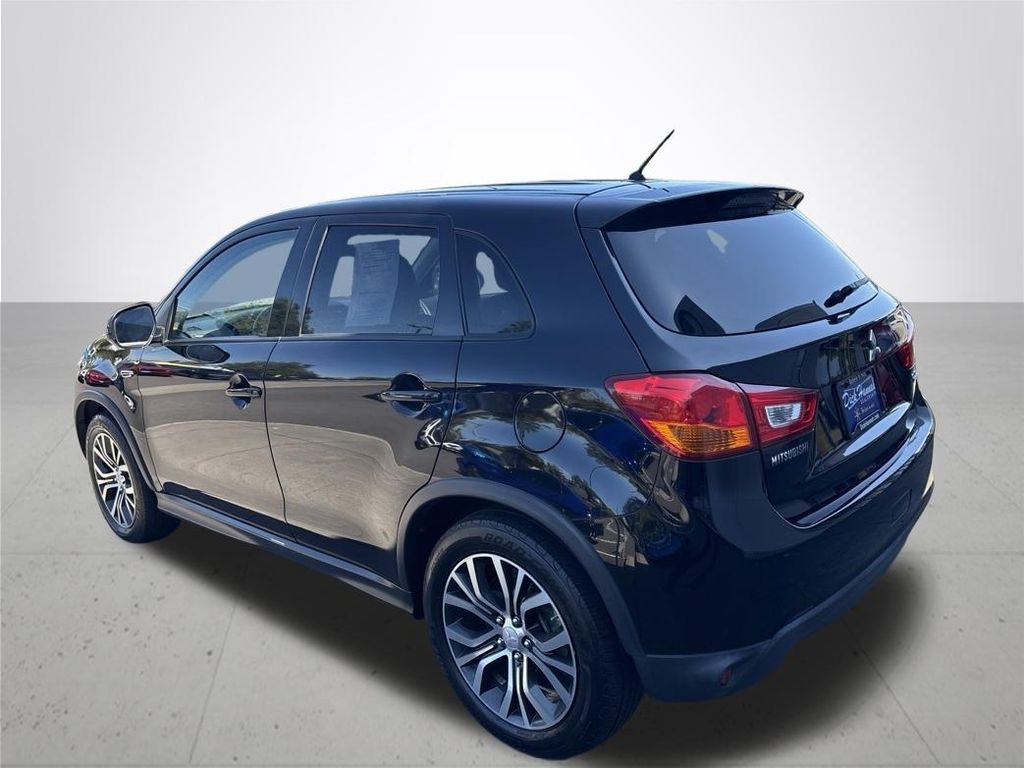 Used 2016 Black Mitsubishi 2.0 ES image 9