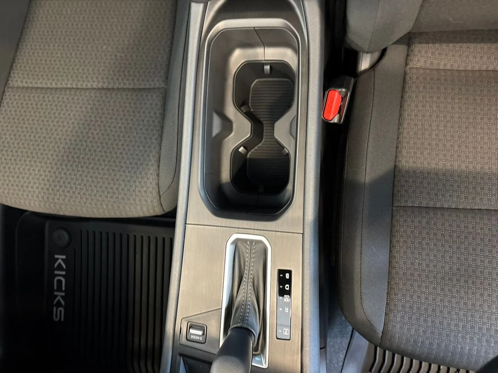 New 2026 Canyon Bronze Metallic Nissan S image 18