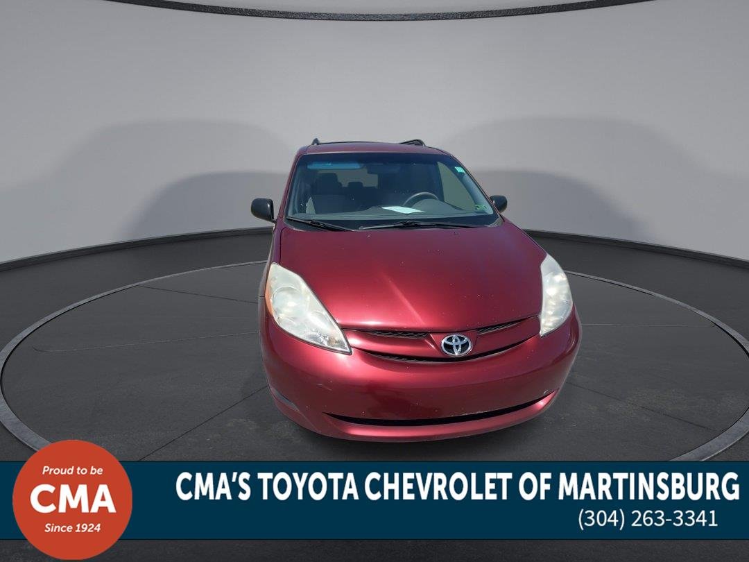 Used 2010 Salsa Red Pearl TOYOTA  image 3